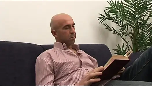 Yetişkin çift büyük yarak emiyor