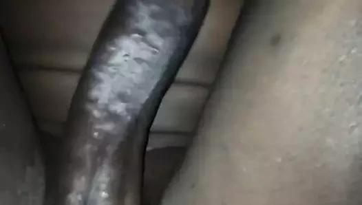 Inculando un ragazzo di colore