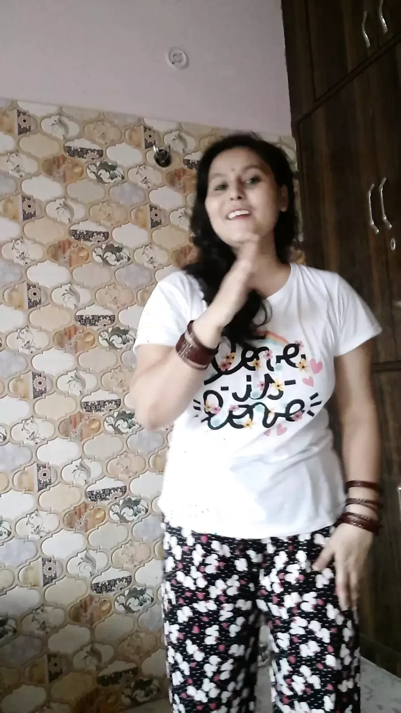 Puja bhabhi romantic mms