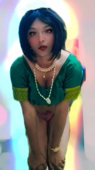 Annu's First Crossdressing in a hotel