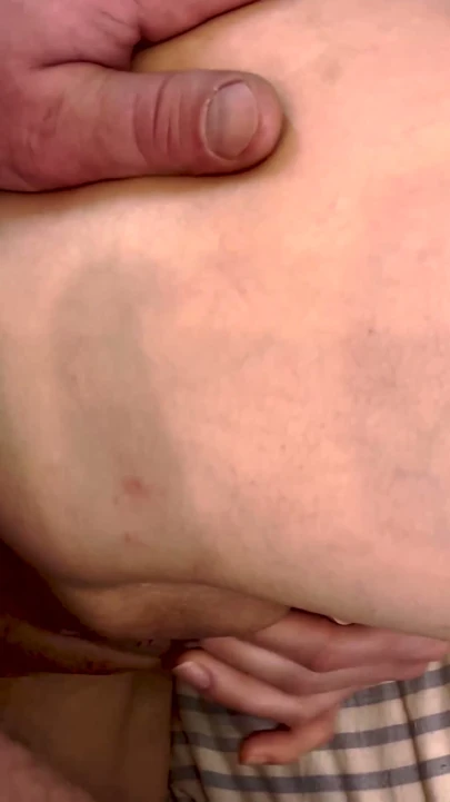 Guy fucks stepsister in the ass in parents’ bed | Clip 1