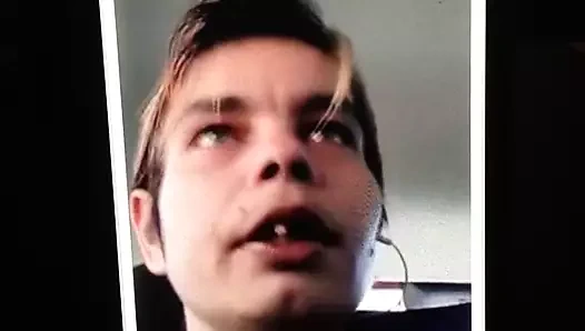 Curva urmarita de peste sa fie batuta(Live)