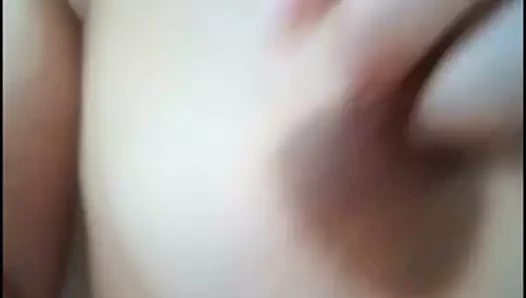 Sofi'nin lezzetli çikolatalı meme uçları