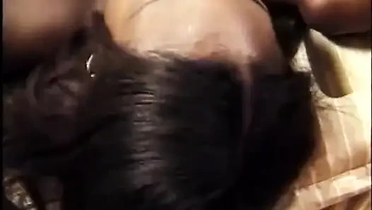 Büyük yarak emiyor amcık sikiyor dildo grup seks partisi