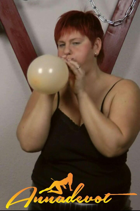Bir keresinde sizin için bir yapay penis balonunu şişirdim ve sadece balonları iyi bir şekilde üfleyemem, sadece deneyin