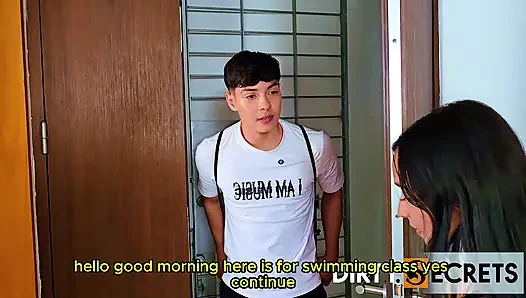 Yüzme dersi vermeden önce bir kızı götten sikiyorum