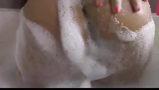 Wanna pełna booty W / Maria Mobile