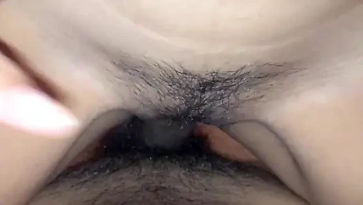 Güzel Nepalli kadın porno oyuncu seçmelerinde uzun yarakla sikiliyor