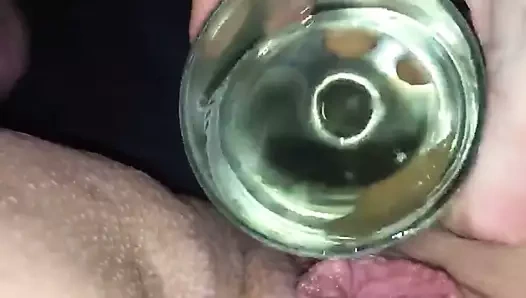 Taze amcık şarabı