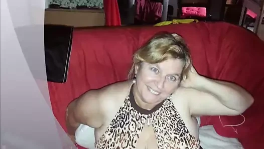 Lucie Delecroix la Pute de Carbon-Blanc