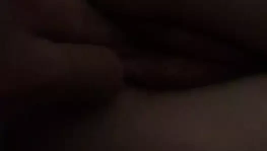 Diğer odada kardeşlerle parmaklanmak