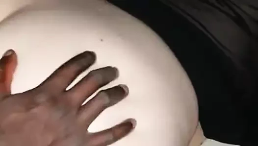 karanlık mutluluktur