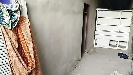 FN123 Taylandlı öğrenci bir yabancının sevgilisi.