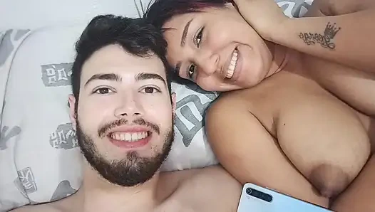 Öğrencin matematik sınıfıyla ilgilenmiyor o sınıf öğrencisiyle ilgileniyor ben büyük bir yarak seven ateşli yaramaz bir genç kızım