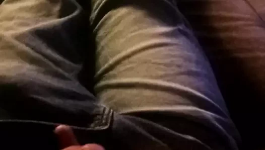 o benim penisimle oynuyor