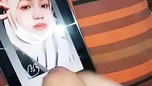 Tesettürlü güzel kıza haraç videosu