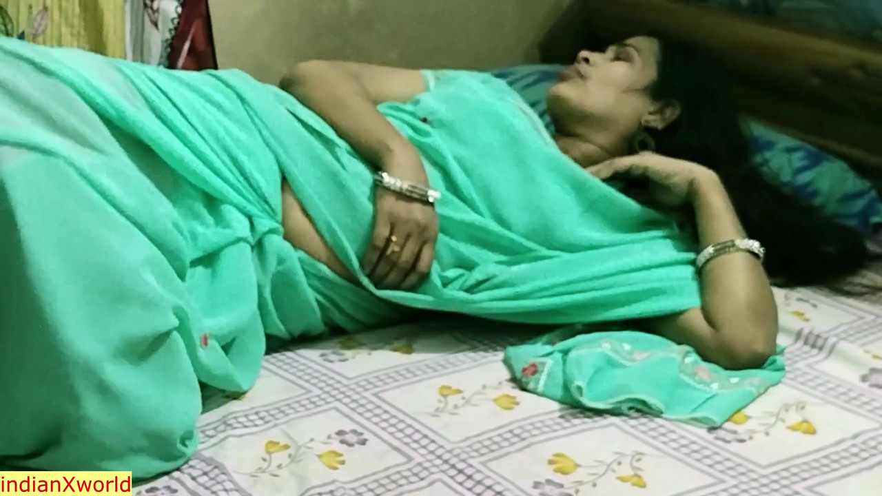 Bhabhi, I love you! NRI boy fucking Indian Bengali beautiful bhabhi