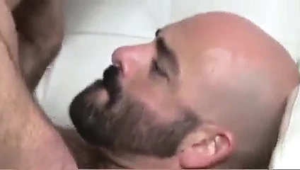 Adam Russo sikişiyor