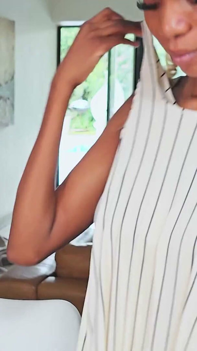 Bu utangaç EBONY tatlısı benim kız arkadaşım olmak istedi... deliklerini SERT ve dağınık şekilde becerdim | Klip 2