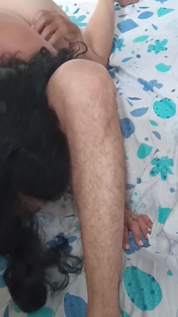 Эмоциональный момент из "Симпатичная жена трахается с богатым"