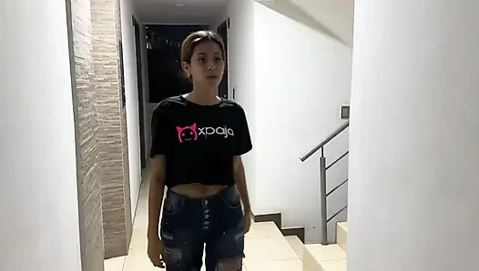 En yakın arkadaşımı iç çamaşırımla mastürbasyon yaparken izledikten sonra sert bir sevişme yaptım.