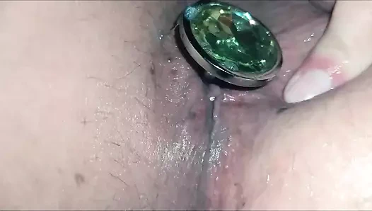 Bana göt sözü verdi p2: tıkaçla anal oyun, şaplak ve ıslak amcık