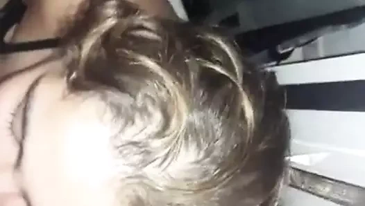 Theesome ile 2 deepthroating sluts