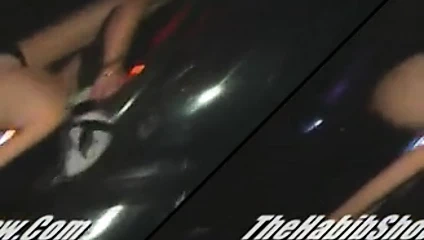 Cüce sikikleri 20 yaşındaki pawg striptizci