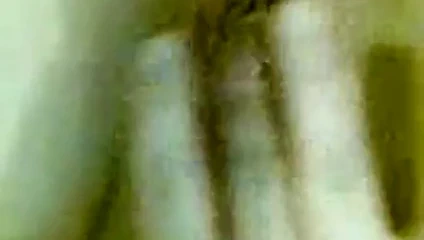 Helena parmak ona kedi