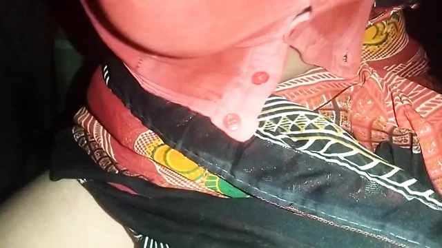 Hintli yenge açık havada sabah seksi