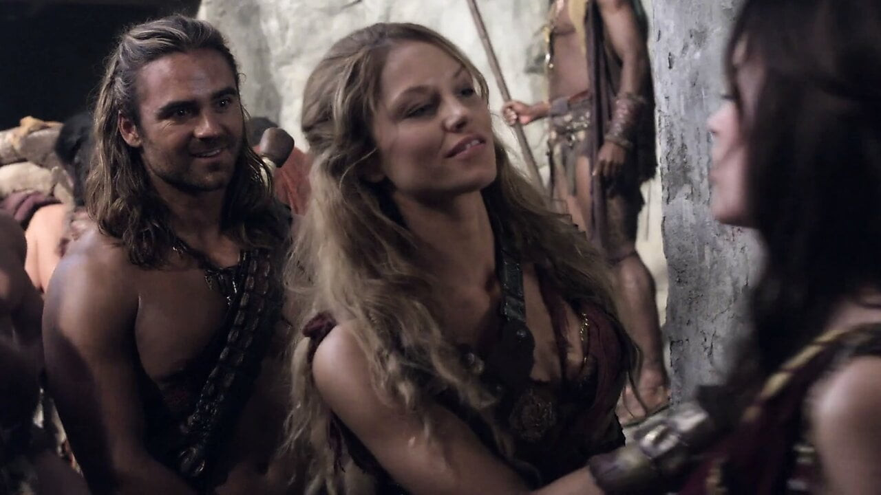 Ellen hollman, gwendoline taylor, vb - ''spartacus'' s4