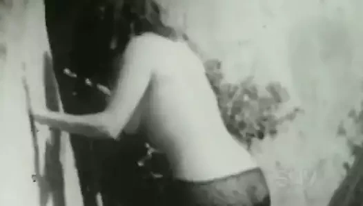 Vintage model vivian maledy vm-nc282