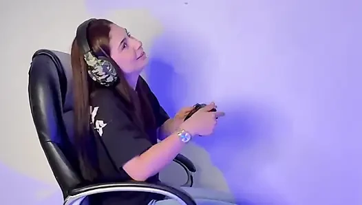 I Wet My Jeans While Playing with My Friends