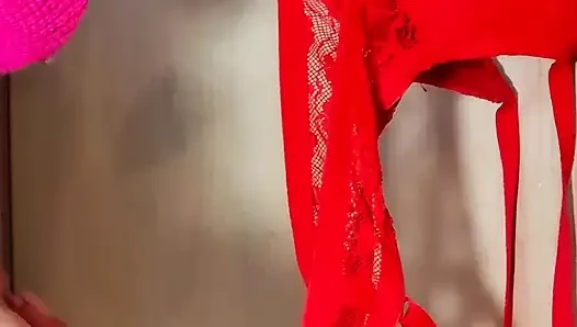 Gırtlağına kadar dildo İlk kör randevumda nasıl yarak emeceğim provası yapıyorum