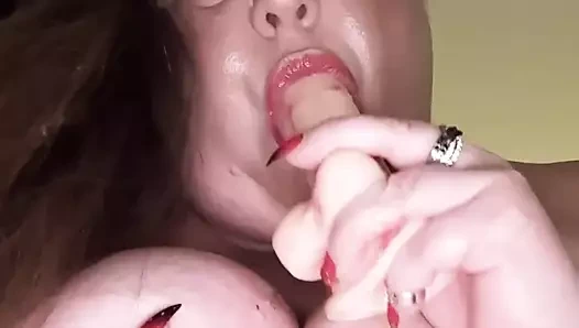 Bu sakso videoda oyuncağımı çok ıslatmamı izle