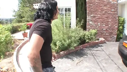 Kameranın önünde... XXX