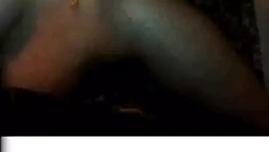 3 modelleri jordi el nino polla horoz gösteriliyor