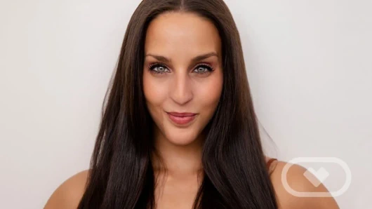 Tatilde crush betzz ile bir odayı paylaşıyor - sanal gerçek porno