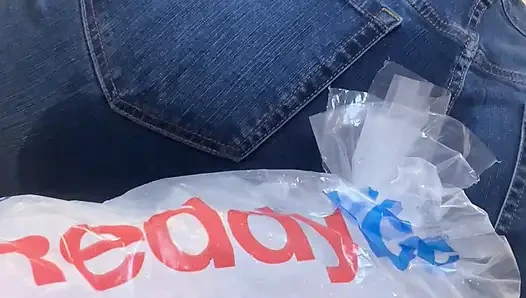 İlk kez amcığıma buz sokuyorum!