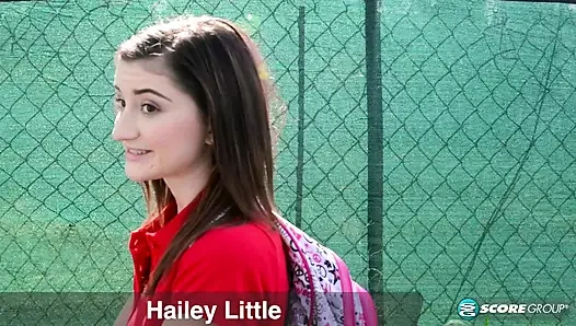 Школьница Hailey Little получает киску в частной школе