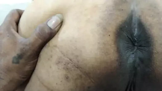 Edepsiz kavitha teyze kuryenin önünde mastürbasyon yapıyor