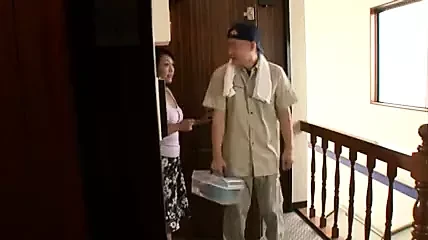 Трахаю мою японскую бабушку