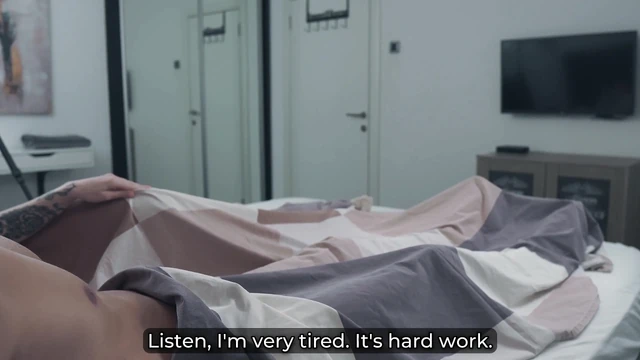 Üvey annemin fırtınalı yatak paylaşımında baştan çıkarmasına karşı koyamadım - dölleme kaosu!