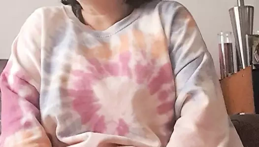 the smell of mom's pussy