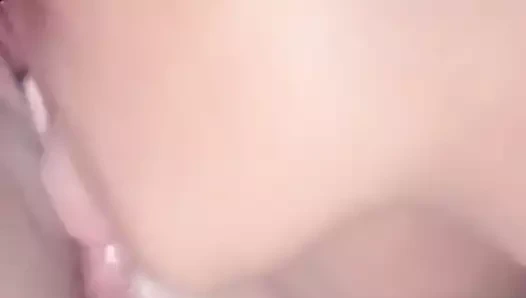 Bu kedi çok ıslak ve lezzetli