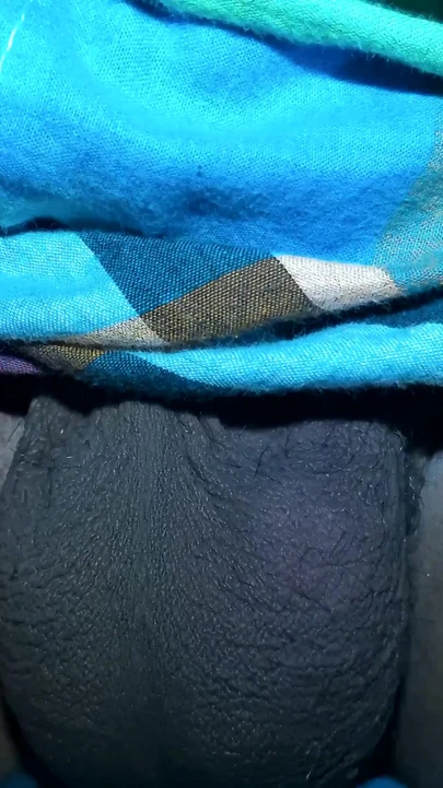 "Bangladeşli pori moni seks porno videolarından mutlaka görülmeli an: xxx 2026 bangla net ses"