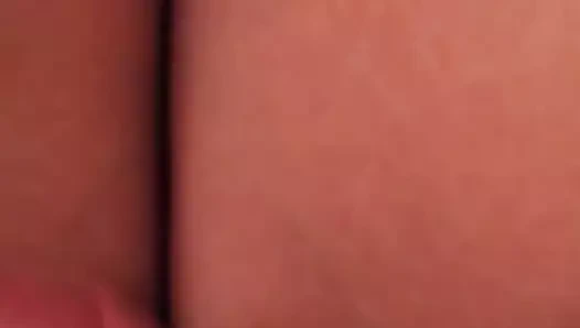 Belgische MILF pijpt