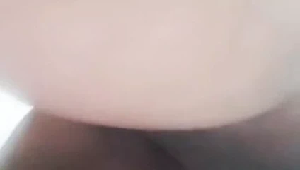 gf gösterir boob için bf Hint