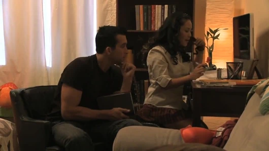 Sapık Asyalı öğretmen yakışıklı öğrencisini sikiyor