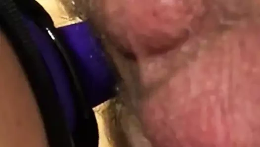 Adamımı ilişkilendirmek ve taşaklarını alay etmek